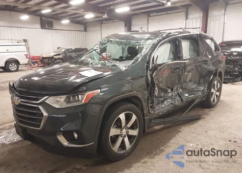 2018 Chevrolet Traverse 3Lt из США, поврежденный, VIN 1GNERHKW5JJ140639